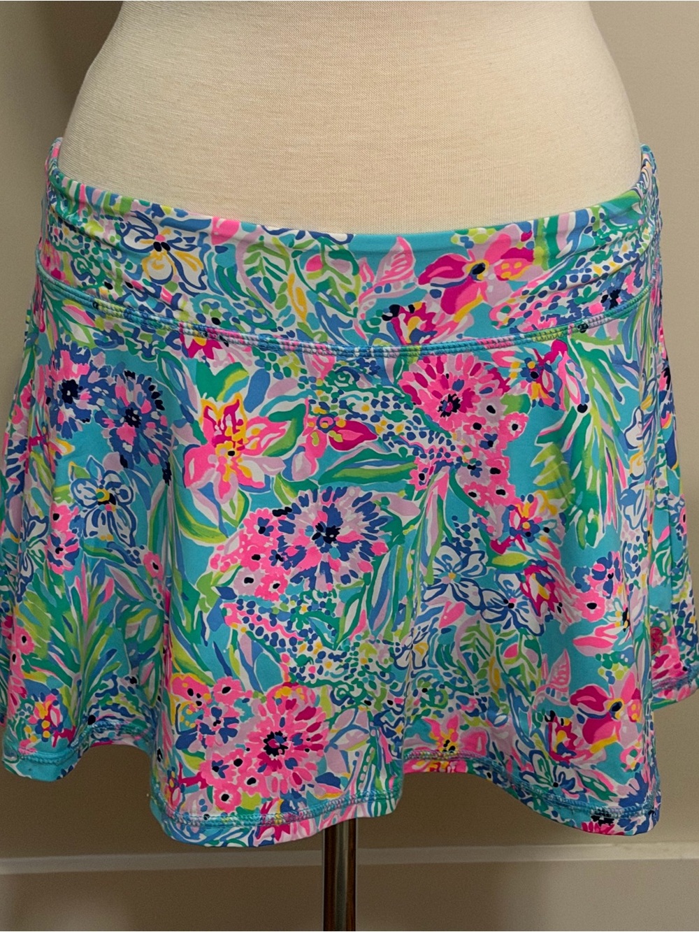 Lilly Pulitzer Turquoise Floral Skorts with Pink & Green Accents